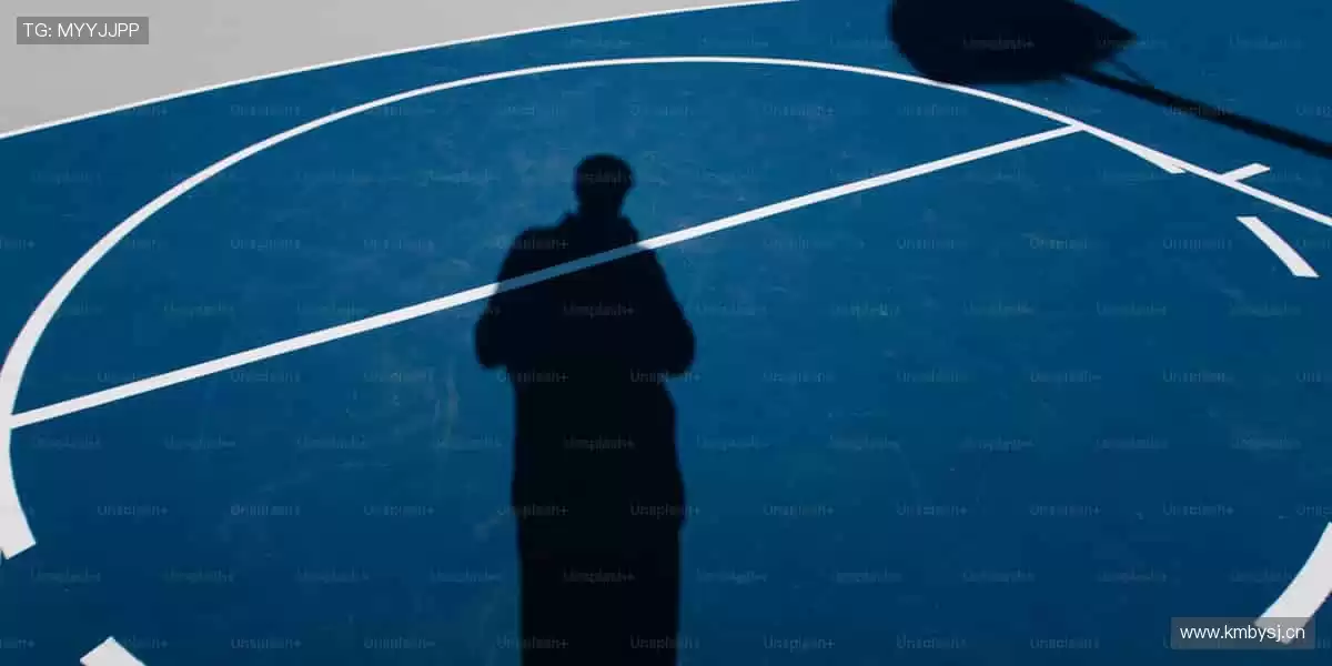 📱实时直播，比分秒报！💻随时随地，不错过每一个燃爆瞬间！